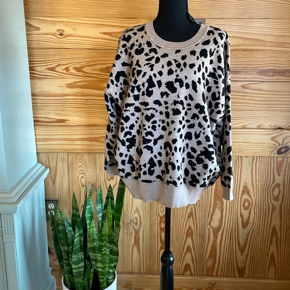 Workshop republic sweater NWT leopard